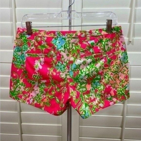 Lilly Pulitzer shorts. Pink and green. Size 0 - Picture 2 of 4